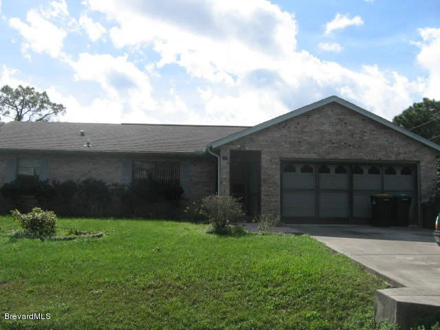 Unit for sale at 908 SE Walden Boulevard, Palm Bay, FL 32909