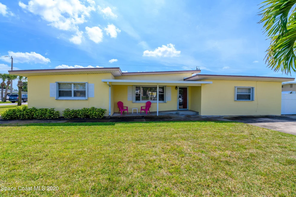 Unit for sale at 321 Pine Tree Drive, Indialantic, FL 32903