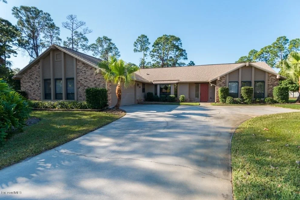 Unit for sale at 7968 Timberlake Drive Drive, West Melbourne, FL 32904