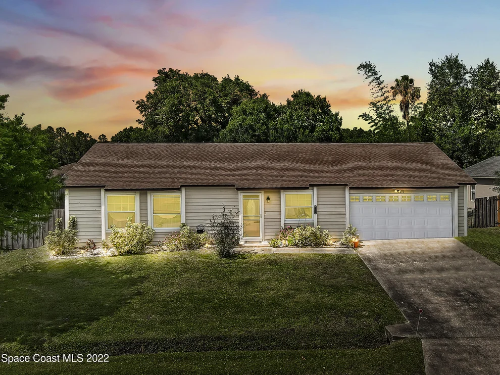 Unit for sale at 1071 Kenmore Street NW, Palm Bay, FL 32907