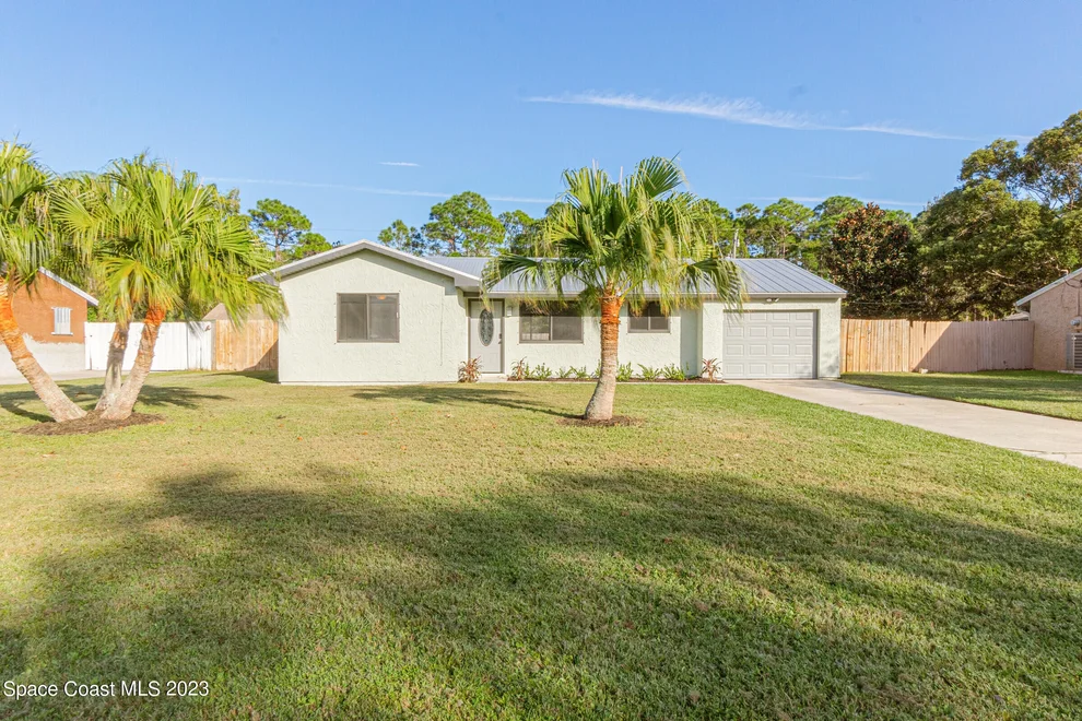 Unit for sale at 140 Caprona Street, Sebastian, FL 32958