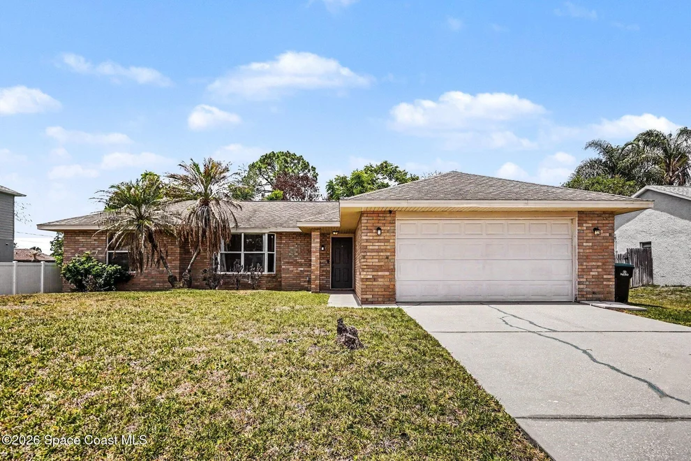 Unit for sale at 1270 Monument Avenue SE, Palm Bay, FL 32909