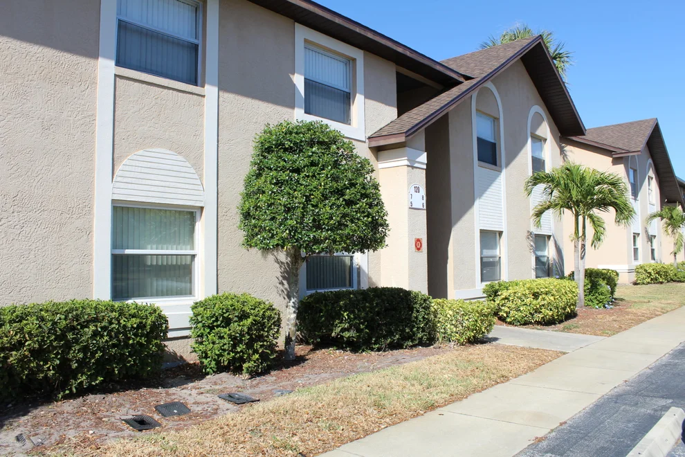 Unit for sale at 120 Summer Place, Merritt Island, FL 32953