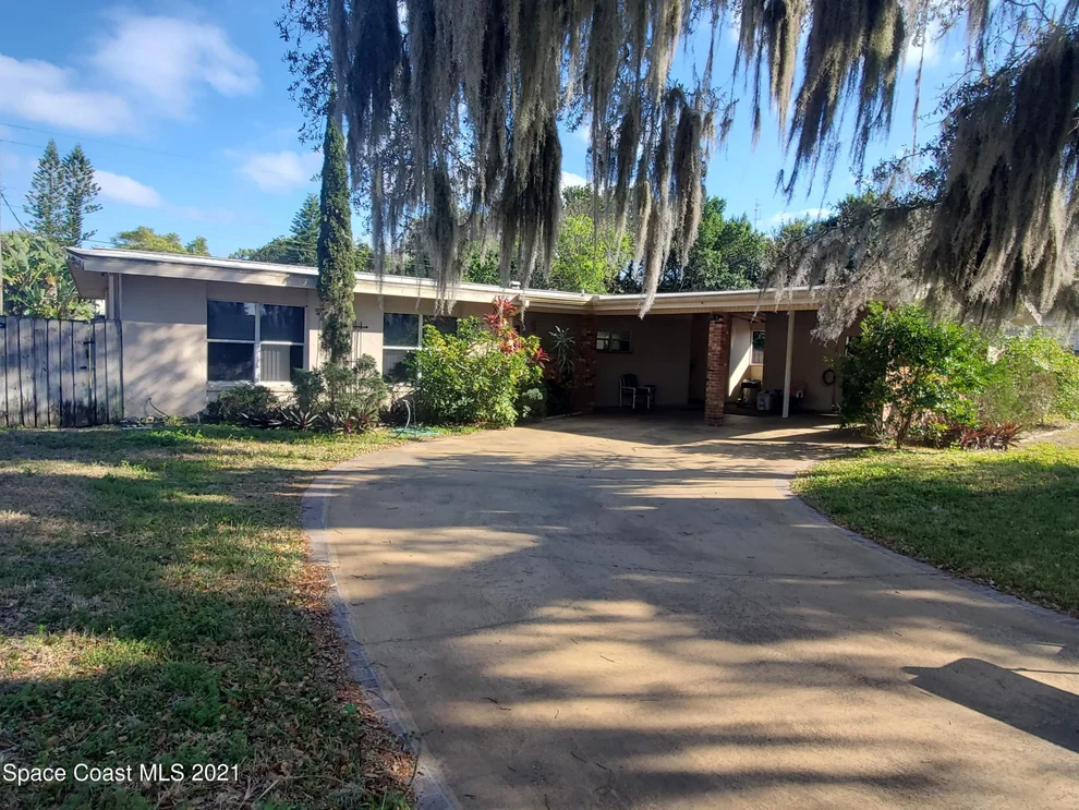 Unit for sale at 1325 Dozier Avenue, Titusville, FL 32780