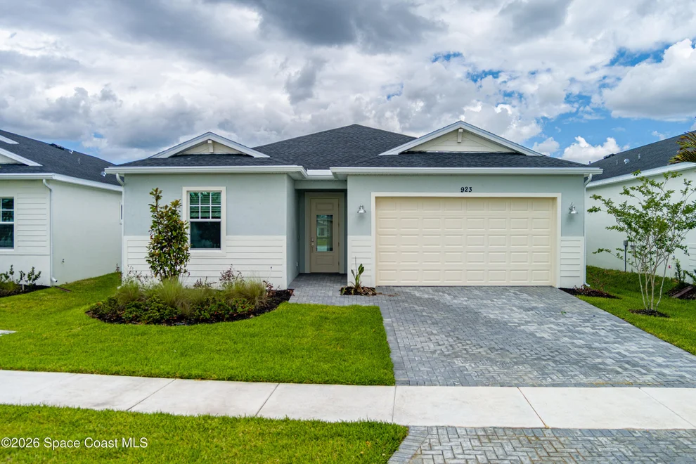 Unit for sale at 923 Veronese Place NW, Palm Bay, FL 32907