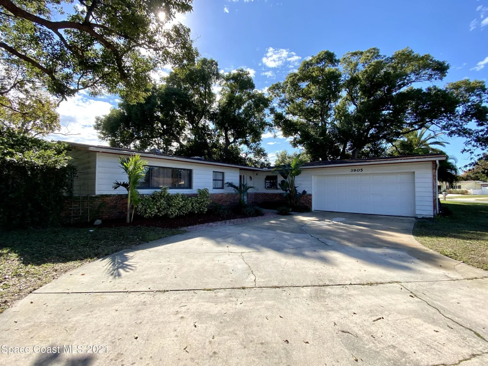Unit for sale at 3905 Lejune Avenue, Titusville, FL 32780