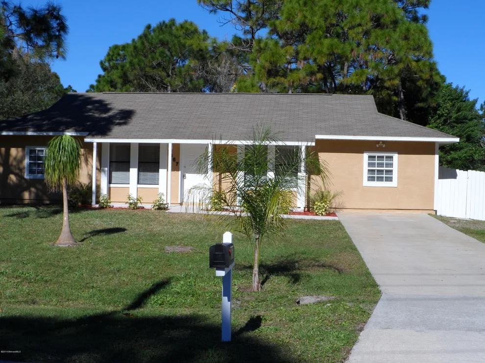 Unit for sale at 867 SW Walpole Road, Palm Bay, FL 32908