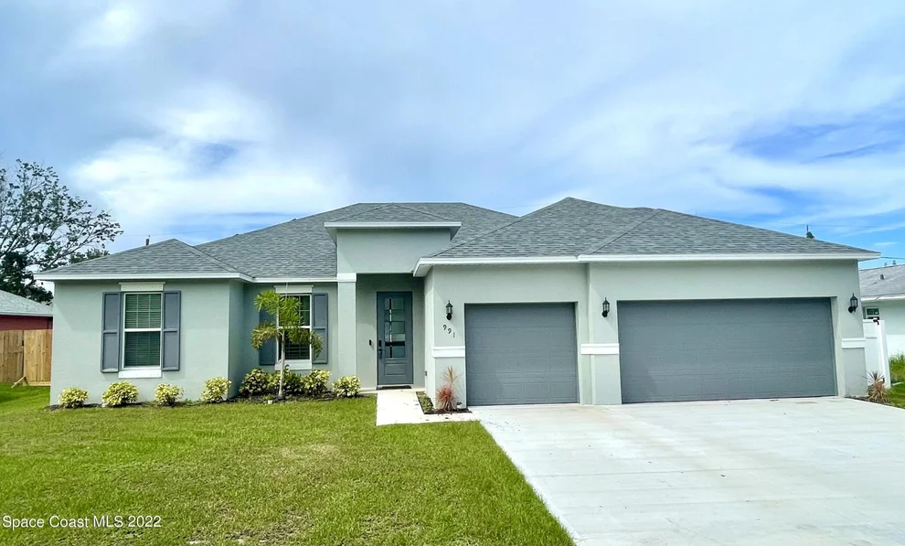 Unit for sale at 991 SE Castile Road, Palm Bay, FL 32909