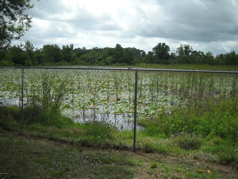 Unit for sale at 513 Nicklaus Circle, Cocoa, FL 32927