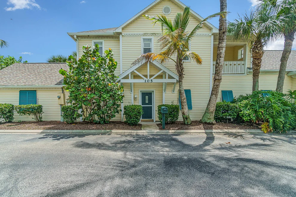Unit for sale at 105 Sabal Ridge Lane, Melbourne Beach, FL 32951