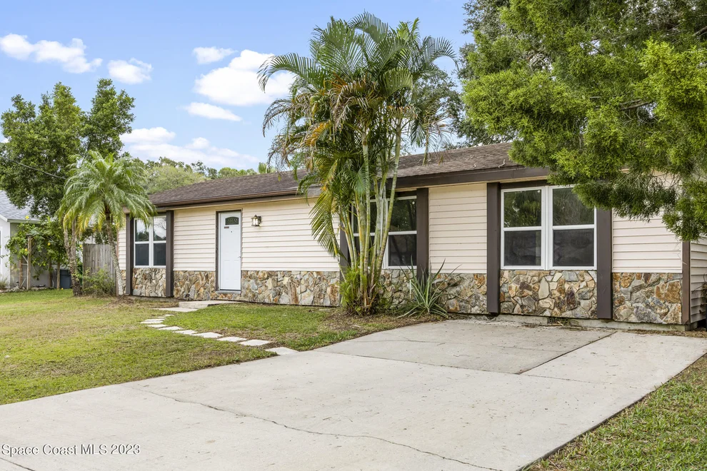 Unit for sale at 4291 Ponds Drive, Cocoa, FL 32927
