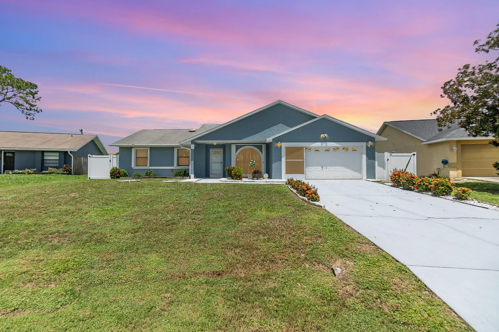 Unit for sale at 569 Balcom Terrace SE, Palm Bay, FL 32909