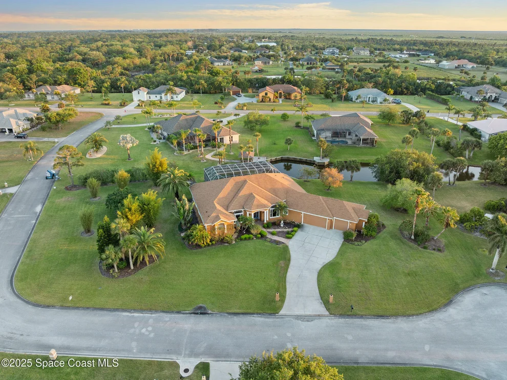 Unit for sale at 925 Derby Lane, Rockledge, FL 32955