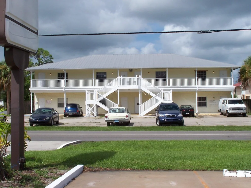 Unit for sale at 130 Enterprise Avenue SE, Palm Bay, FL 32909