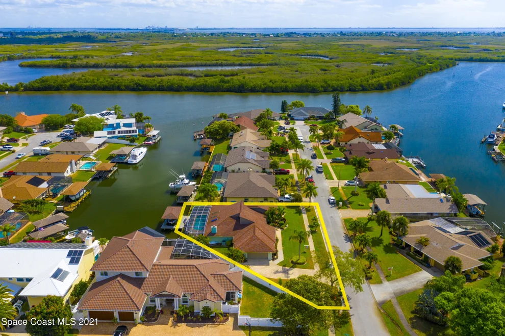Unit for sale at 202 Mariah Court, Merritt Island, FL 32953