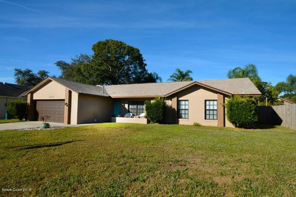 Unit for sale at 2750 Woodsmill Drive, Melbourne, FL 32934