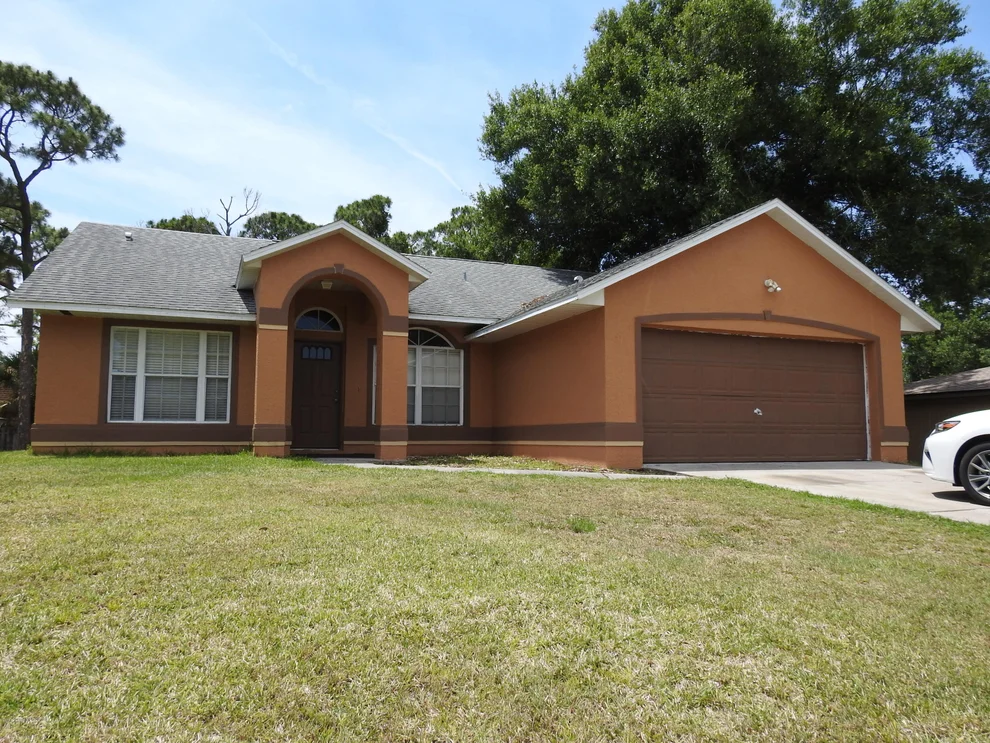 Unit for sale at 513 NW Americana Boulevard NW, Palm Bay, FL 32907