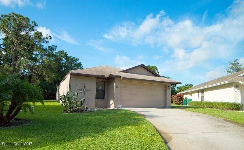 Unit for sale at 523 Oak Mont Place, Melbourne, FL 32940