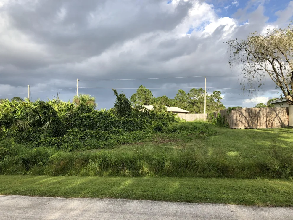 Unit for sale at 1501 Shamrock Avenue SE, Palm Bay, FL 32909