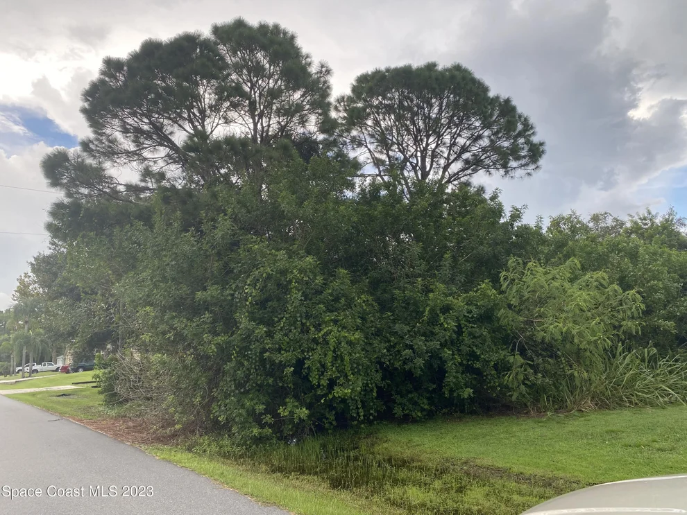 Unit for sale at 2335 Mantilla Avenue SE, Palm Bay, FL 32909