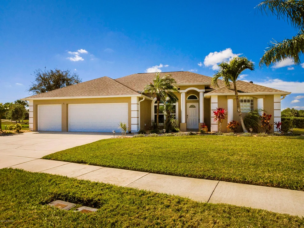 Unit for sale at 3125 Savannahs Trail, Merritt Island, FL 32953