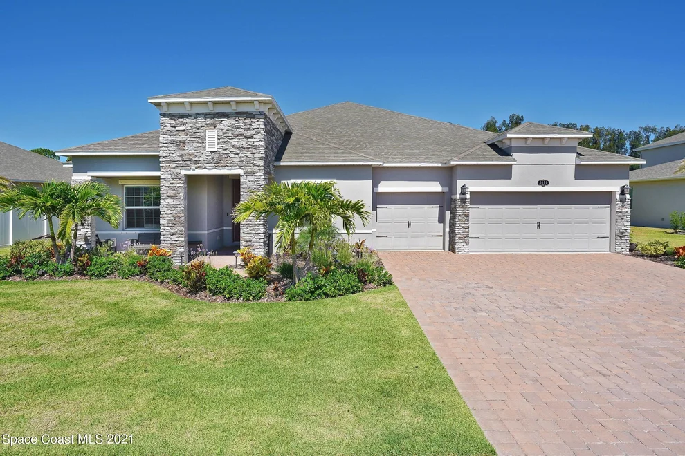 Unit for sale at 5090 Hebron Drive, Merritt Island, FL 32953