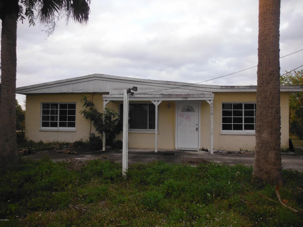 Unit for sale at 9750 87th Street, Vero Beach, FL 32967