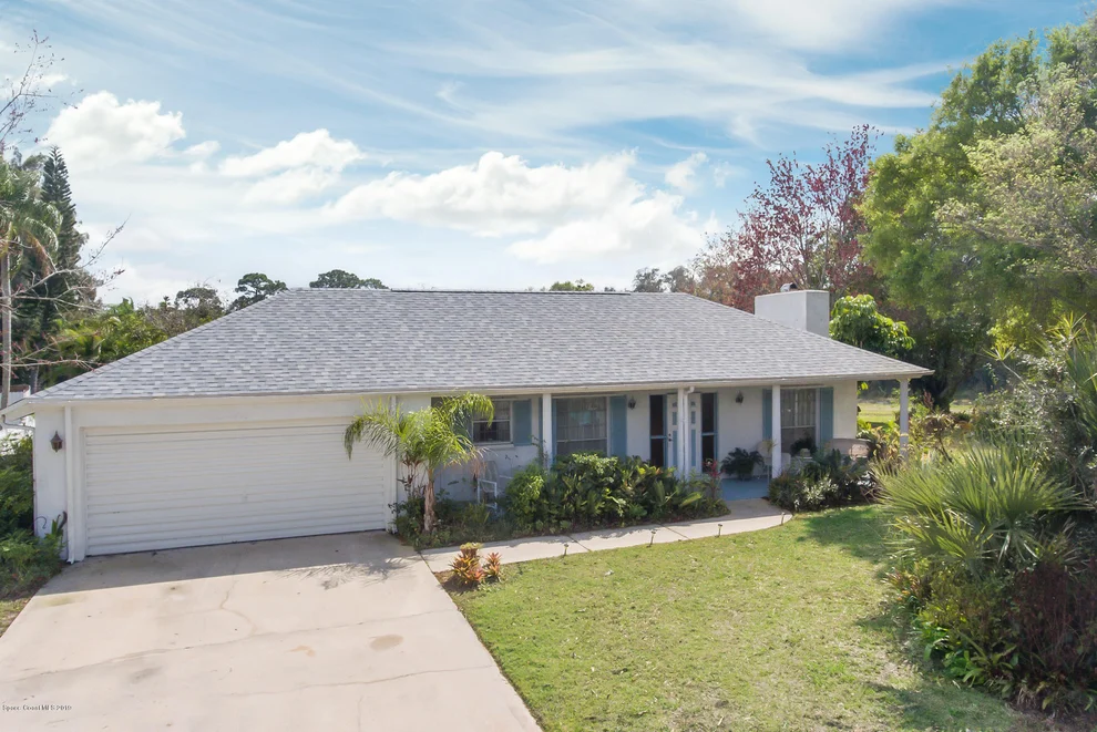 Unit for sale at 606 Dunbarton Circle NE, Palm Bay, FL 32905