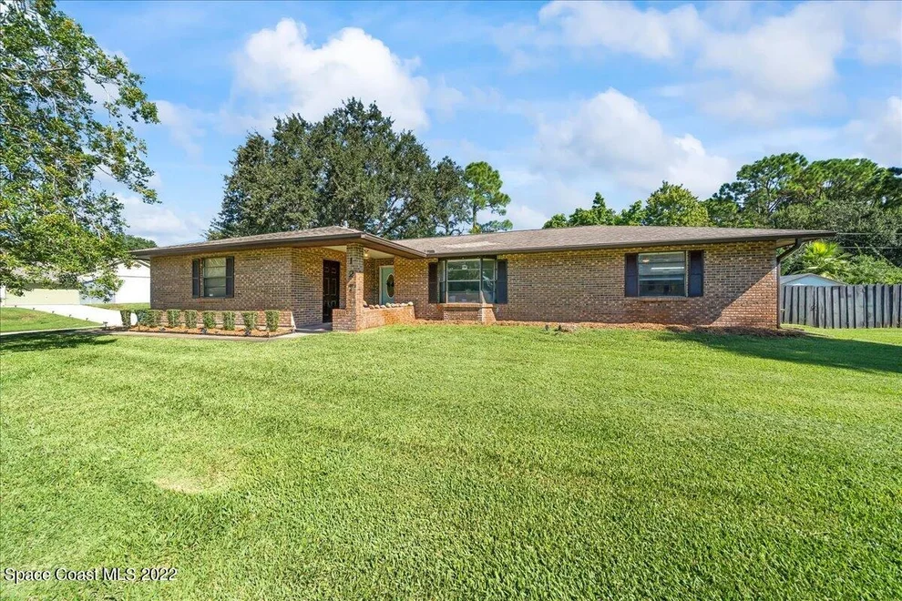 Unit for sale at 127 Naylor Street NE, Palm Bay, FL 32907