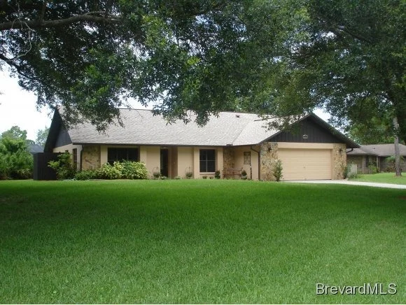Unit for sale at 290 NE Peake, Palm Bay, FL 32907