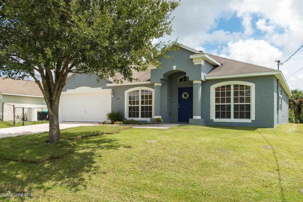 Unit for sale at 3227 Framingham Avenue SW, Palm Bay, FL 32908