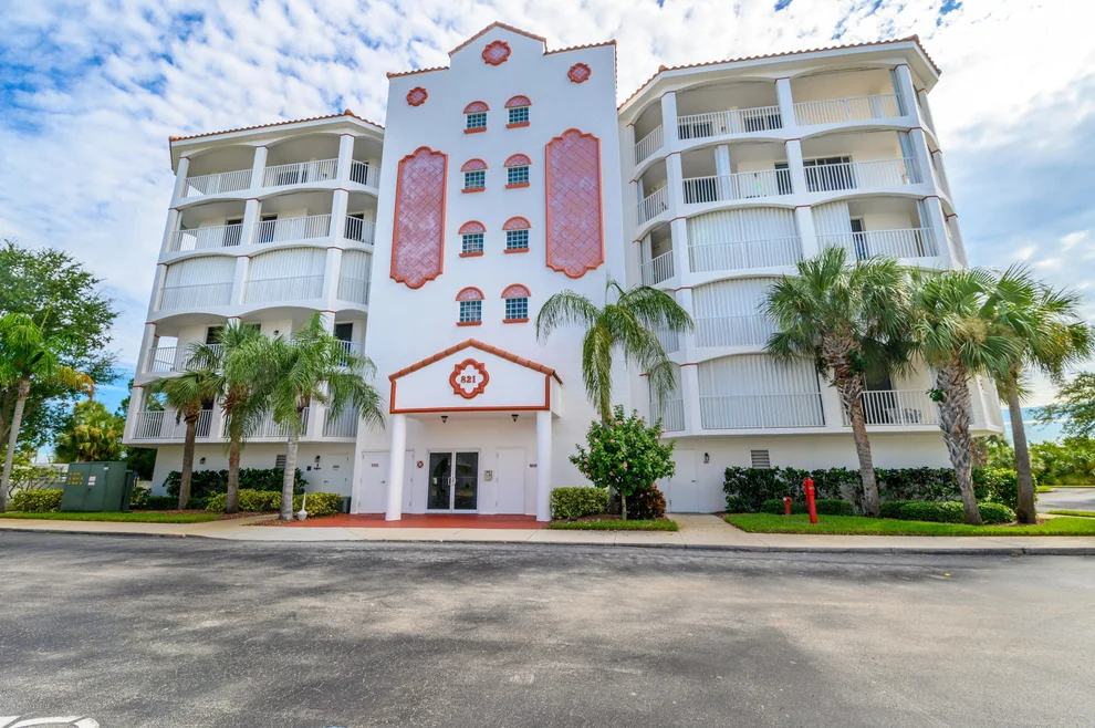 Unit for sale at 821 Del Rio Way, Merritt Island, FL 32953