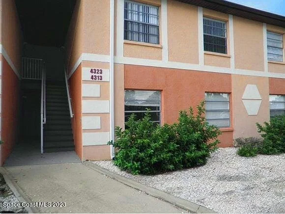 Unit for sale at 4313 Pinewood Bldg 7 Drive NE, Palm Bay, FL 32905
