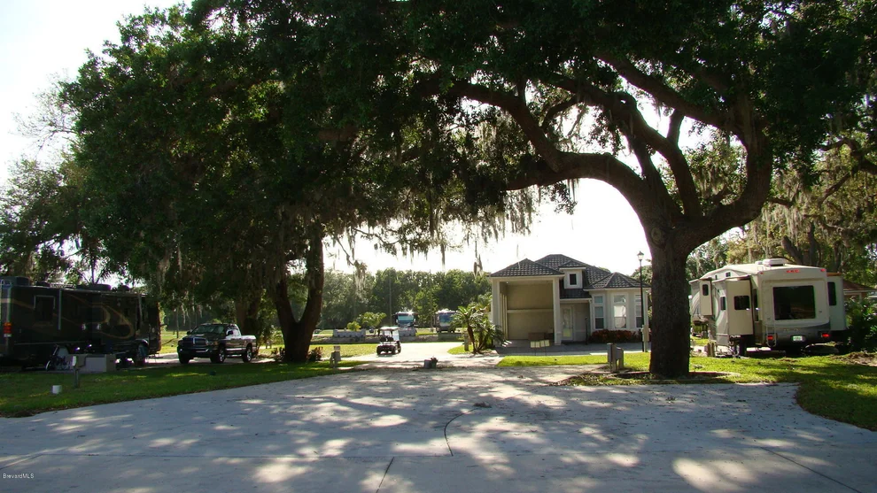 Unit for sale at 2581 Frontier Drive, Titusville, FL 32796