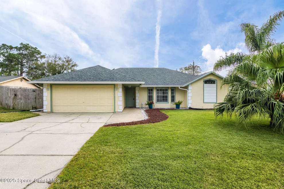 Unit for sale at 772 Americana Boulevard NE, Palm Bay, FL 32907