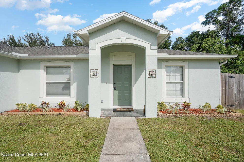 Unit for sale at 213 Nabble Avenue NW, Palm Bay, FL 32907