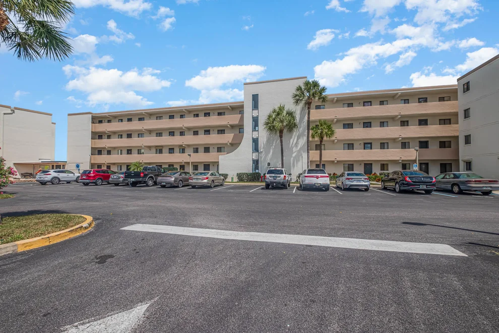 Unit for sale at 2467 S Washington Avenue, Titusville, FL 32780
