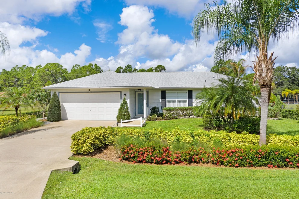 Unit for sale at 1091 SW Sapulpa Road SW, Palm Bay, FL 32908