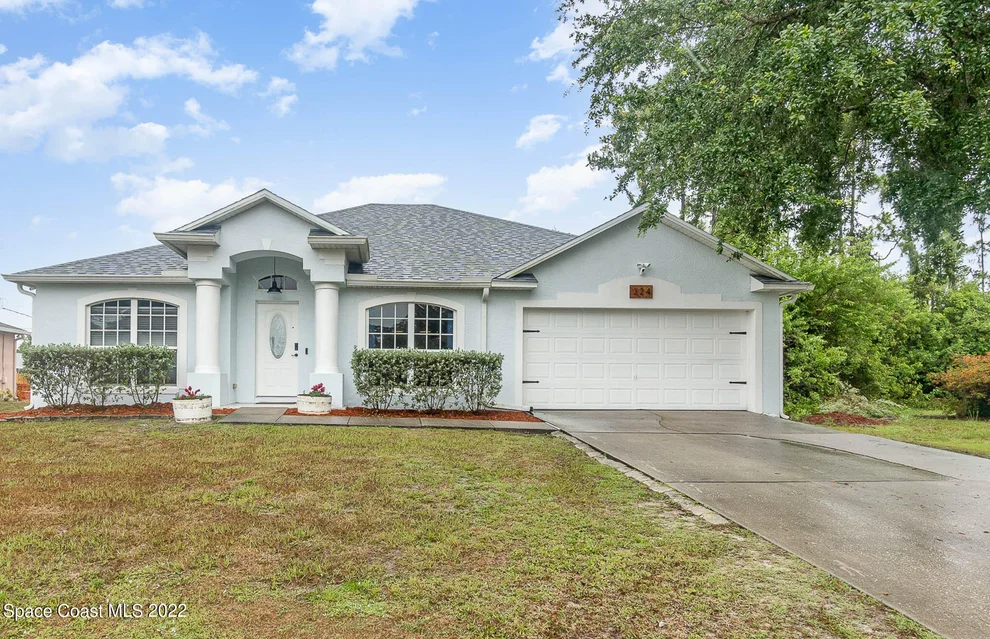 Unit for sale at 324 Brookedge Street NE, Palm Bay, FL 32907