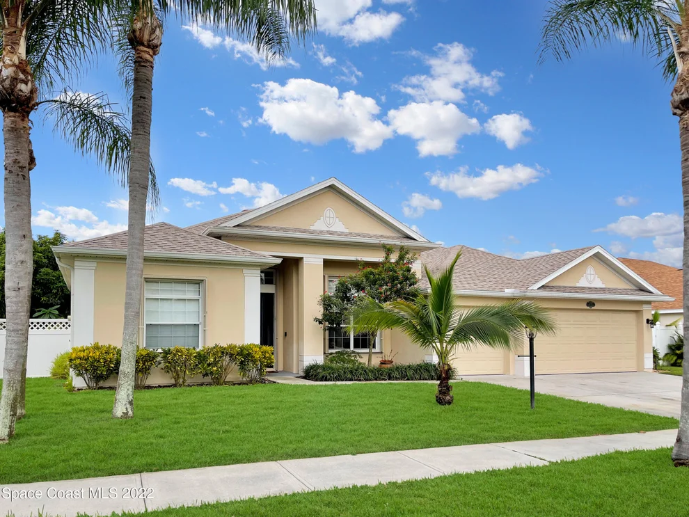 Unit for sale at 4139 Chastain Drive, Melbourne, FL 32940