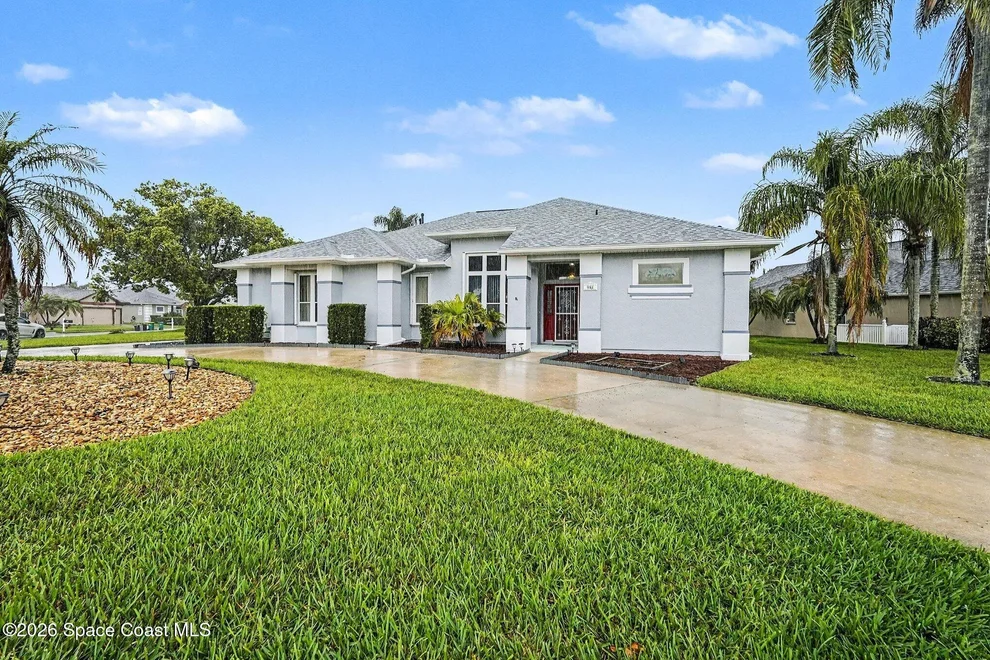 Unit for sale at 981 Victoria Place, Melbourne, FL 32940