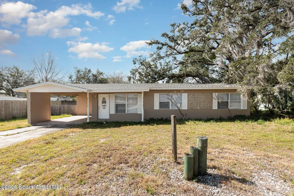 Unit for sale at 1205 Overlook Terrace, Titusville, FL 32780