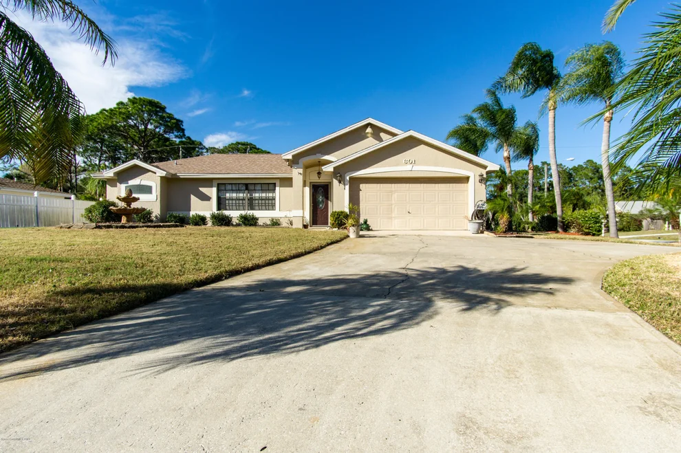 Unit for sale at 601 Thuringer Street NW, Palm Bay, FL 32907