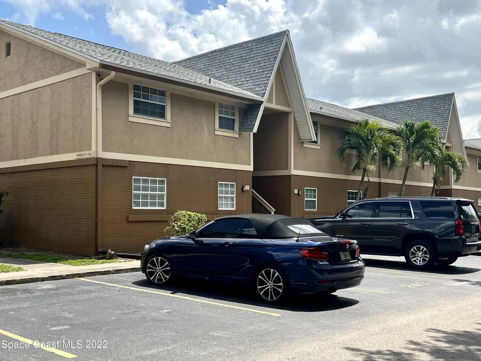 Unit for sale at 143 Cambridge Lane, Melbourne, FL 32935