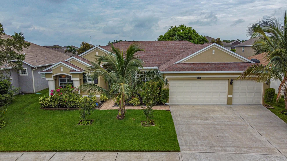 Unit for sale at 1585 Sumter Lane, West Melbourne, FL 32904
