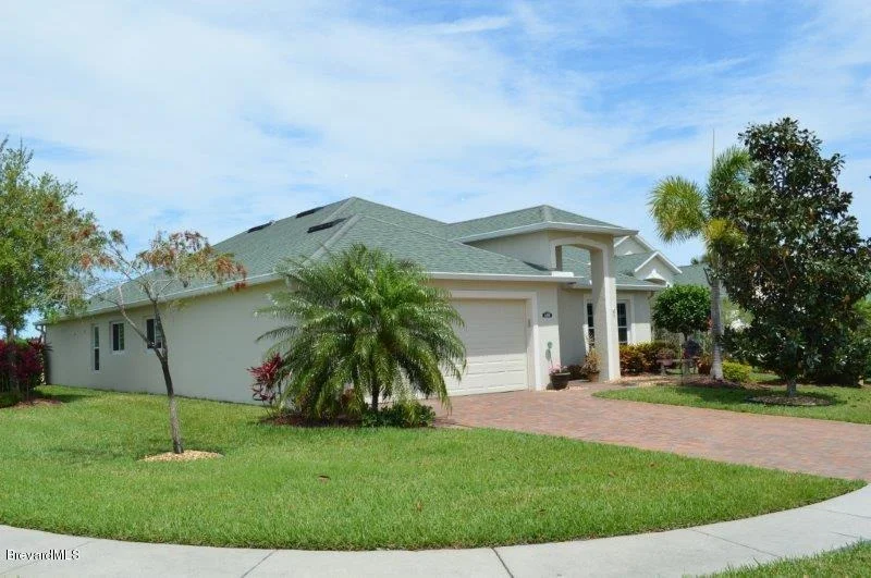 Unit for sale at 600 Indian Oaks Drive, Melbourne, FL 32901