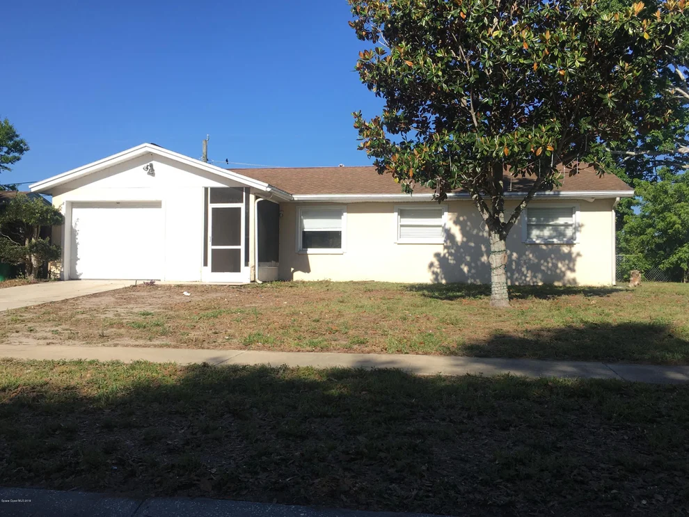Unit for sale at 546 Louvre Drive, Melbourne, FL 32935