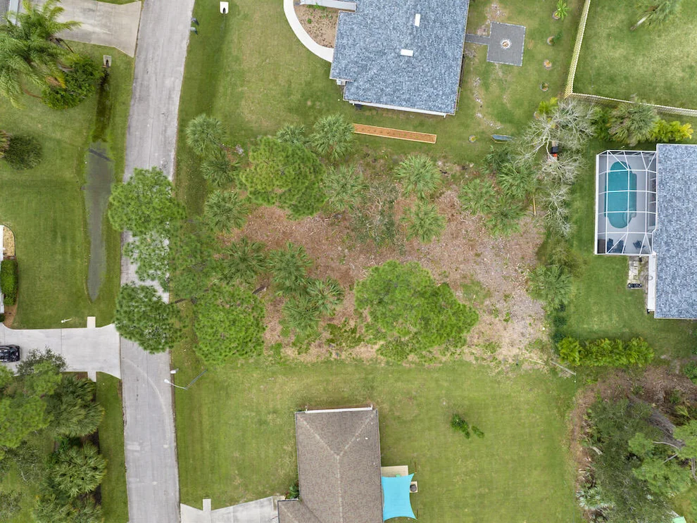 Unit for sale at 166 Ablett Terrace, Sebastian, FL 32958