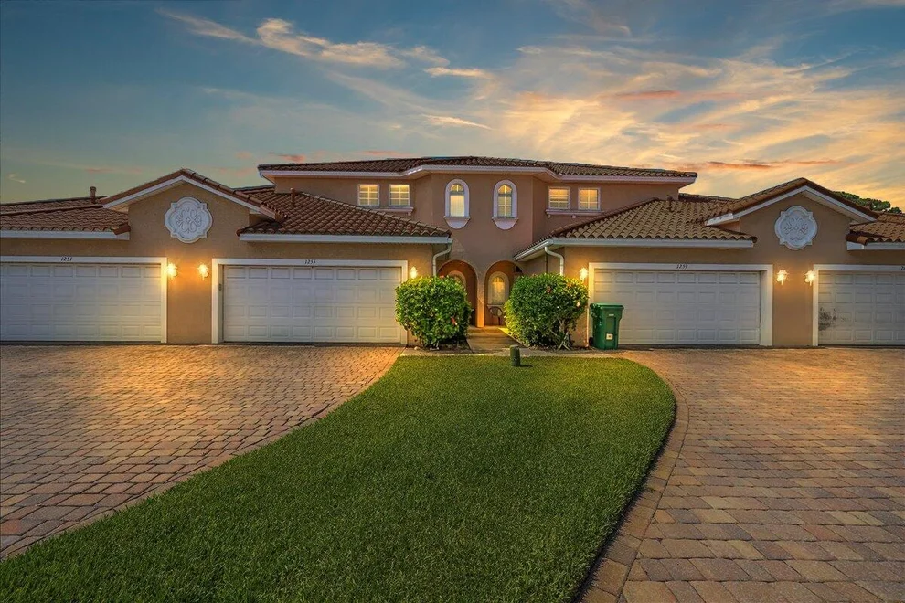 Unit for sale at 1255 Etruscan, Indian Harbour Beach, FL 32937