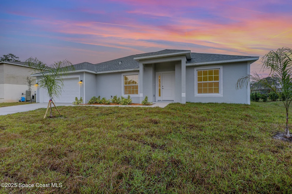 Unit for sale at 790 Damek Terrace SW, Palm Bay, FL 32908